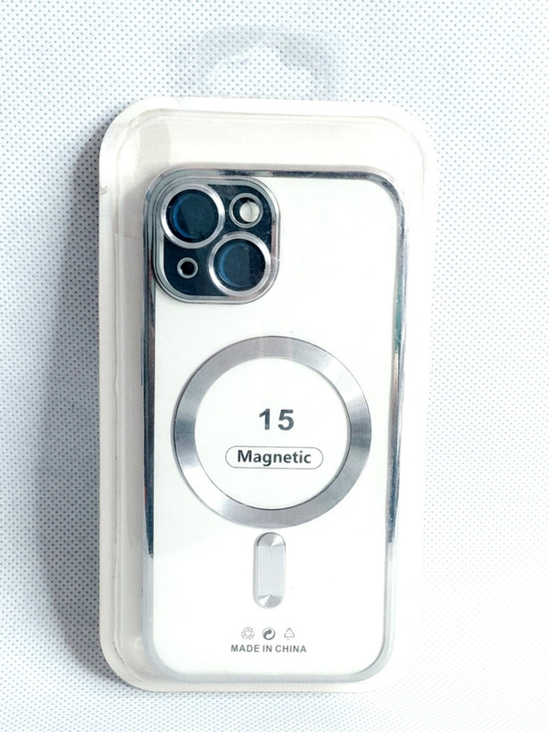 کاور مگسیف دار مدل magnetic رنگ نقره ای مناسب برای گوشی موبایل iPhone 15