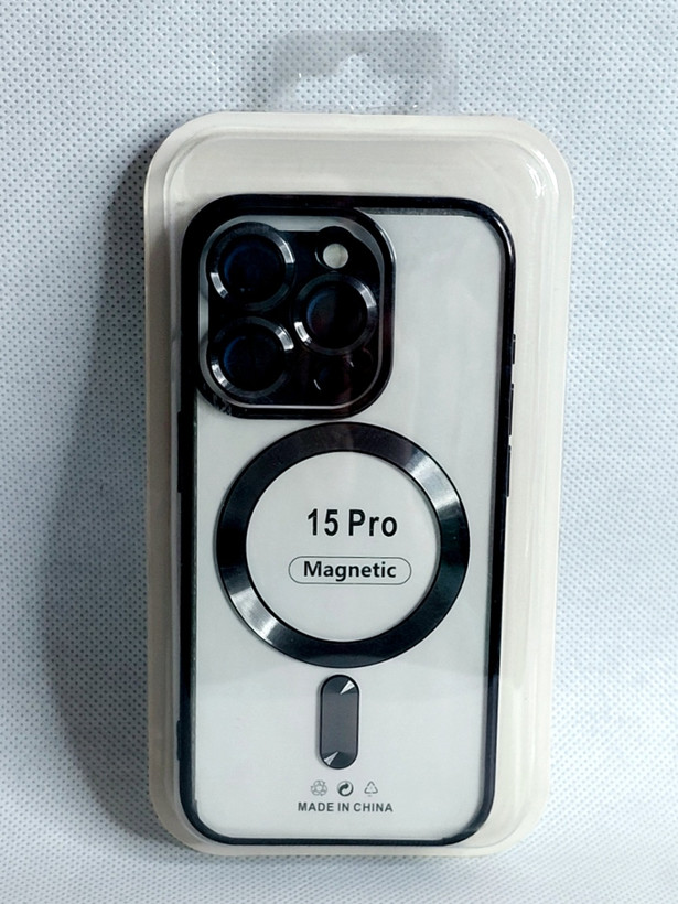 قاب مگسیف دار مدل magnetic رنگ مشکی مناسب برای گوشی موبایل iPhone 15 pro