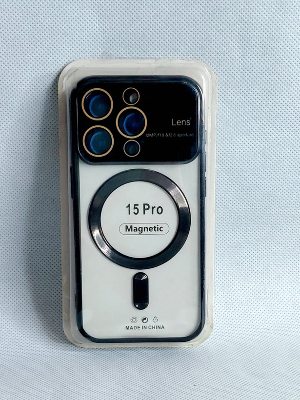 قاب مگسیف دار مدل magnetic رنگ مشکی مناسب برای گوشی موبایل iPhone 15 pro