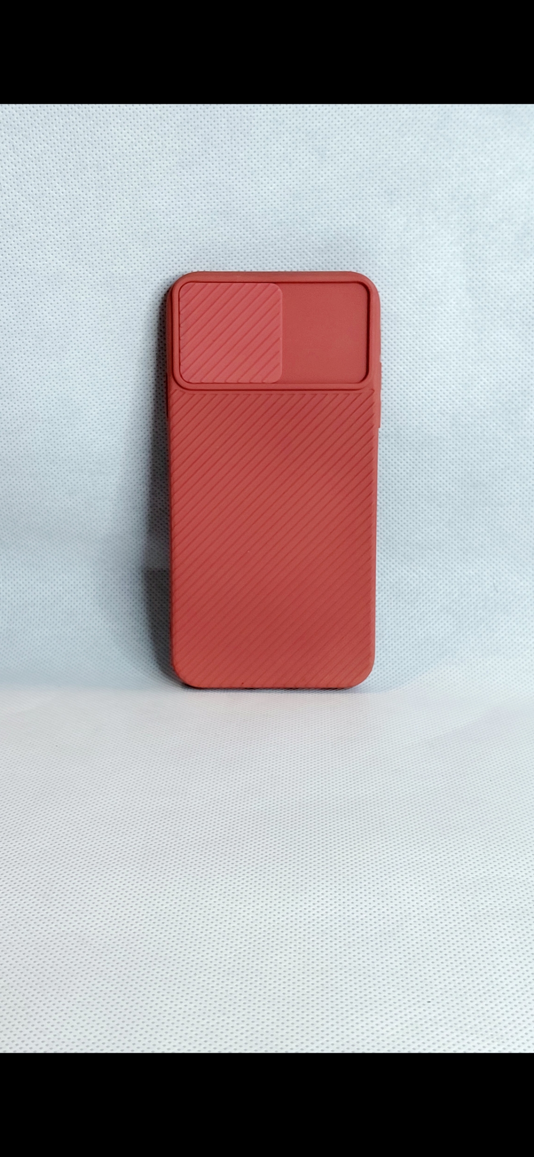 قاب سلیکون کشویی محافظ لنز دار مناسب برای گوشی آیفون iphone 11 pro max - قرمز گوجه ای