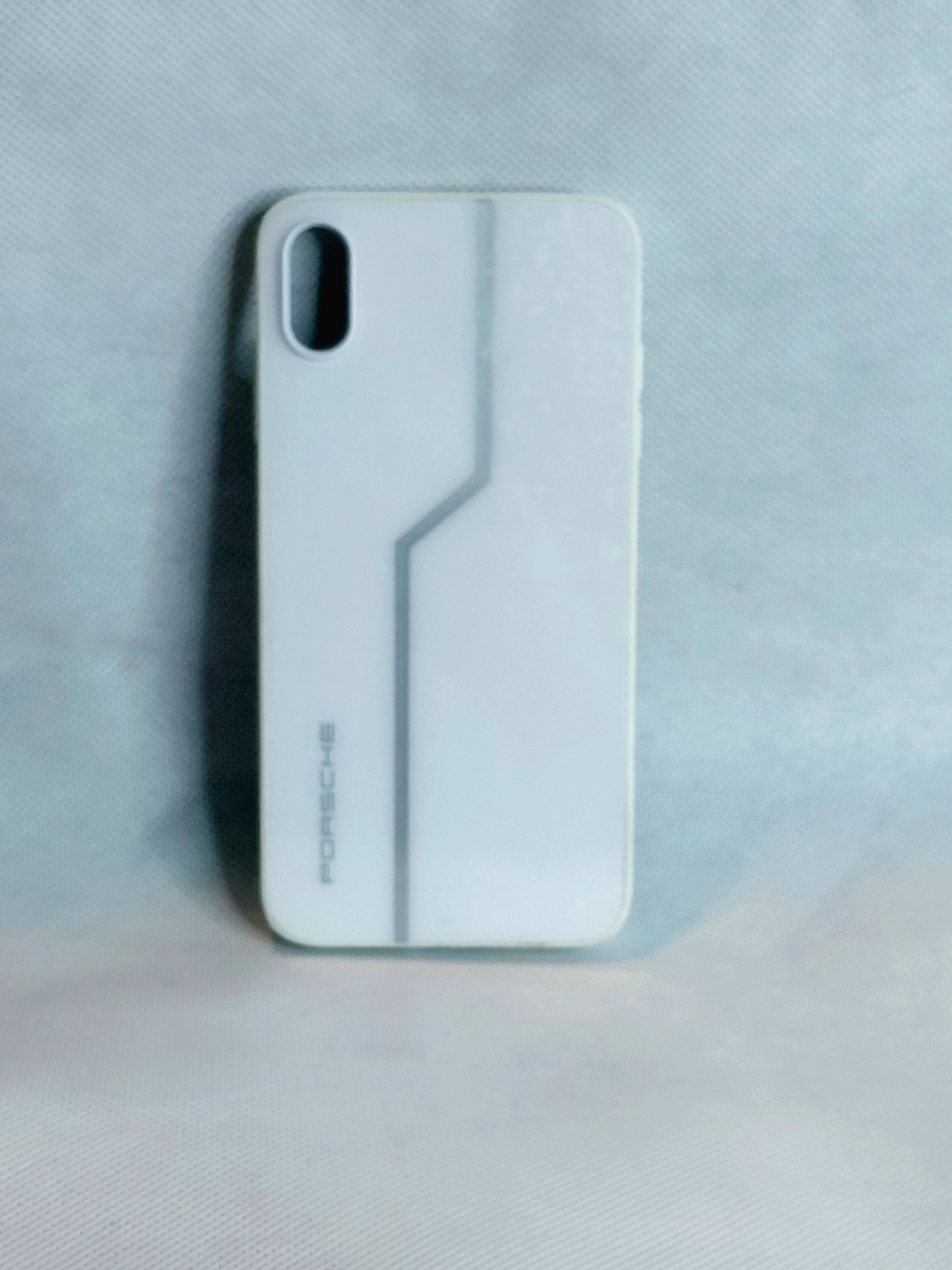 قاب گوشی مناسب اپل iPhone xs max مدل پورش دیزاین رنگ سفید
