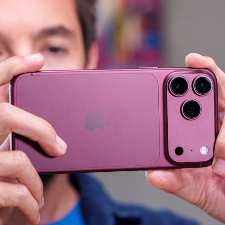 گوشی موبایل اپل مدل iphone 18 pro max ch دو سیم کارت ظرفیت 256 گیگابایت و رم 12 گیگابایت